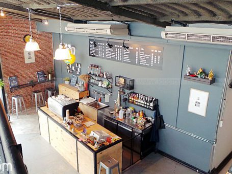 DUDE Cafe COFFE BAR BISTRO