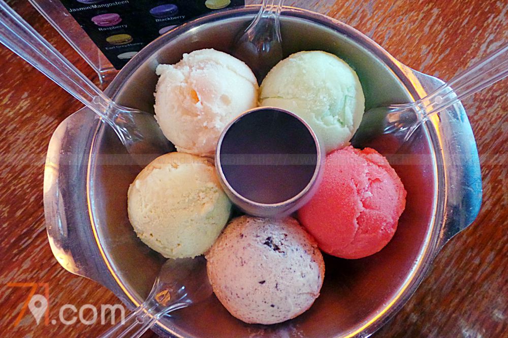 ทังฟัน ไอติมหม้อไฟ AUTO Cafe