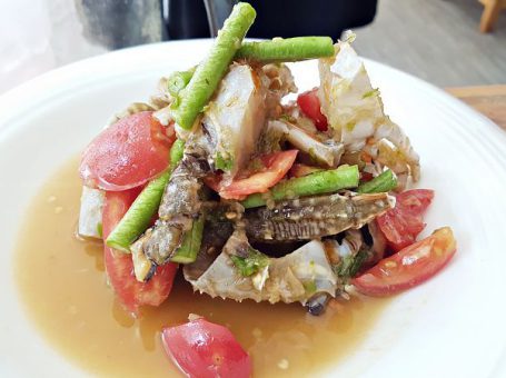 ร้านส้มตำ สาม-มะ ส้มตำหลวงพระบาง