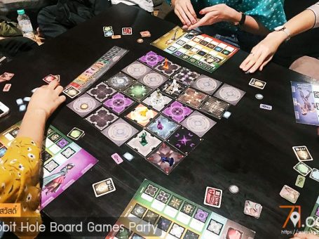Rabbit Hole Board Game คาเฟ่บอร์ดเกมพร้อมเพื่อนๆรู้ใจไปกับเกมใหม่ๆเพียบ