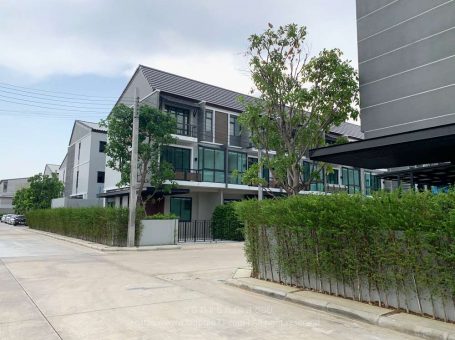 หมู่บ้านอารียา แมนดารีน่า เกษตร-นวมินทร์